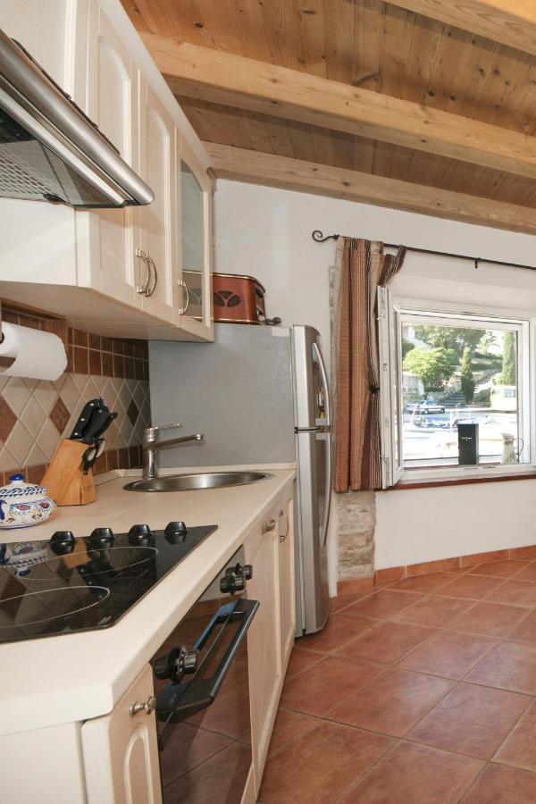 Seaside Holiday House Maslinica, Solta - 13965 Grohote Extérieur photo
